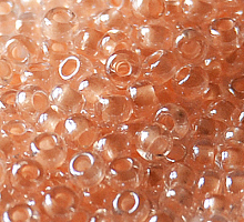 Бисер прозрачный с прокрасом 38187 персик